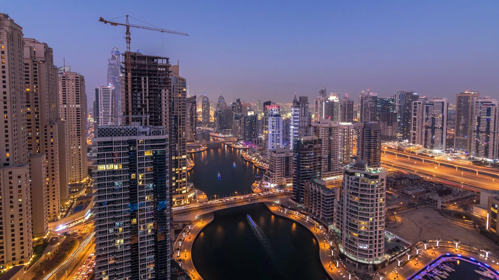 Dubai skyline horizon